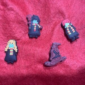 NWOT 4 piece magnet set!